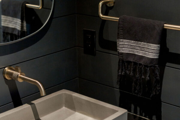 Hesners-powder-room-5